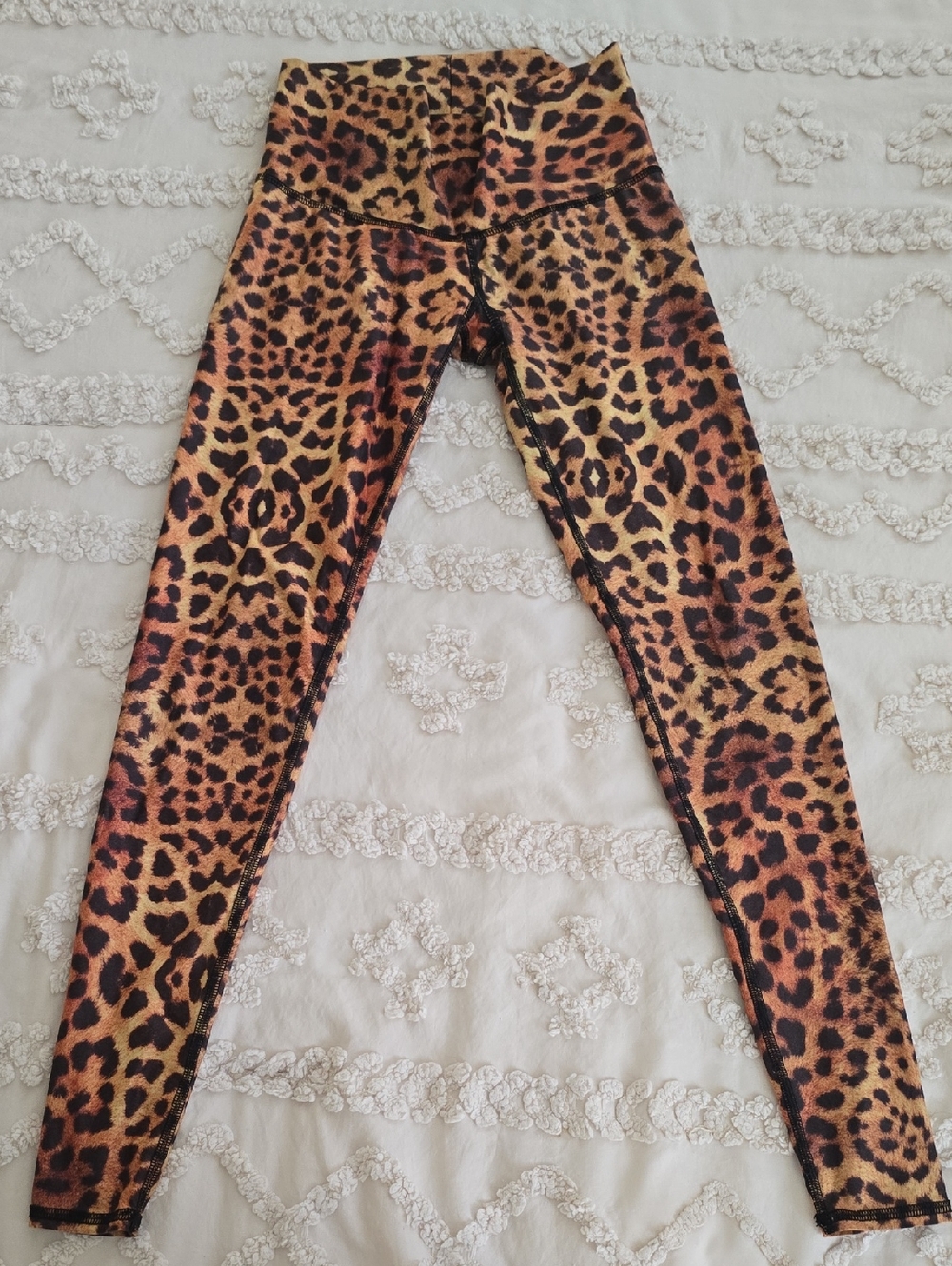 teeki Leopard Print High-Waist Leggings in Brown and Black